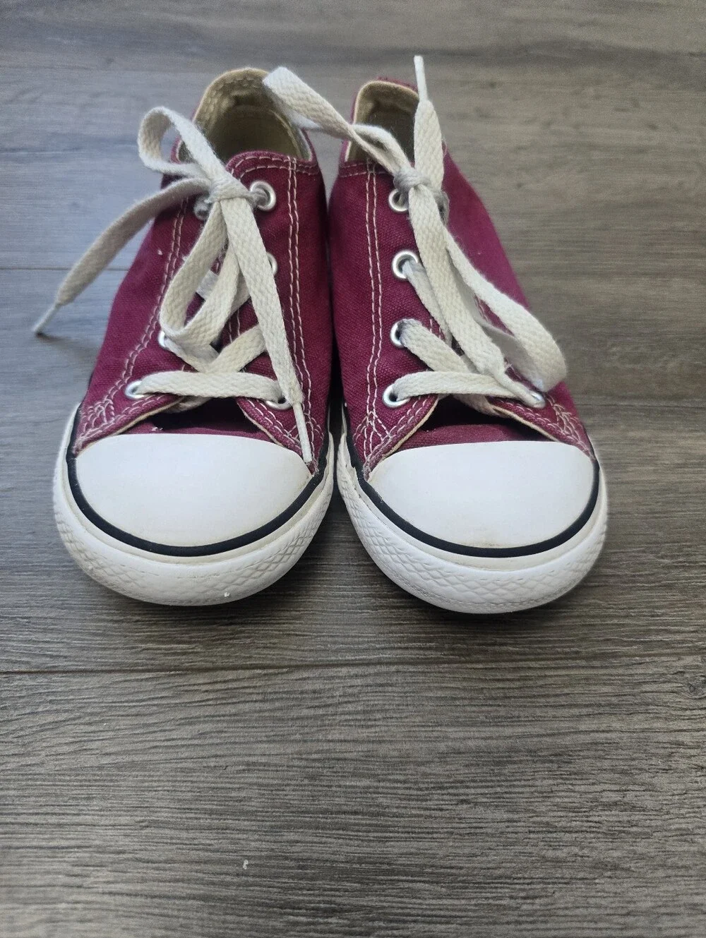 Converse Chuck Taylor All- Star Low Top Sneakers Toddler Size 10 Back To School